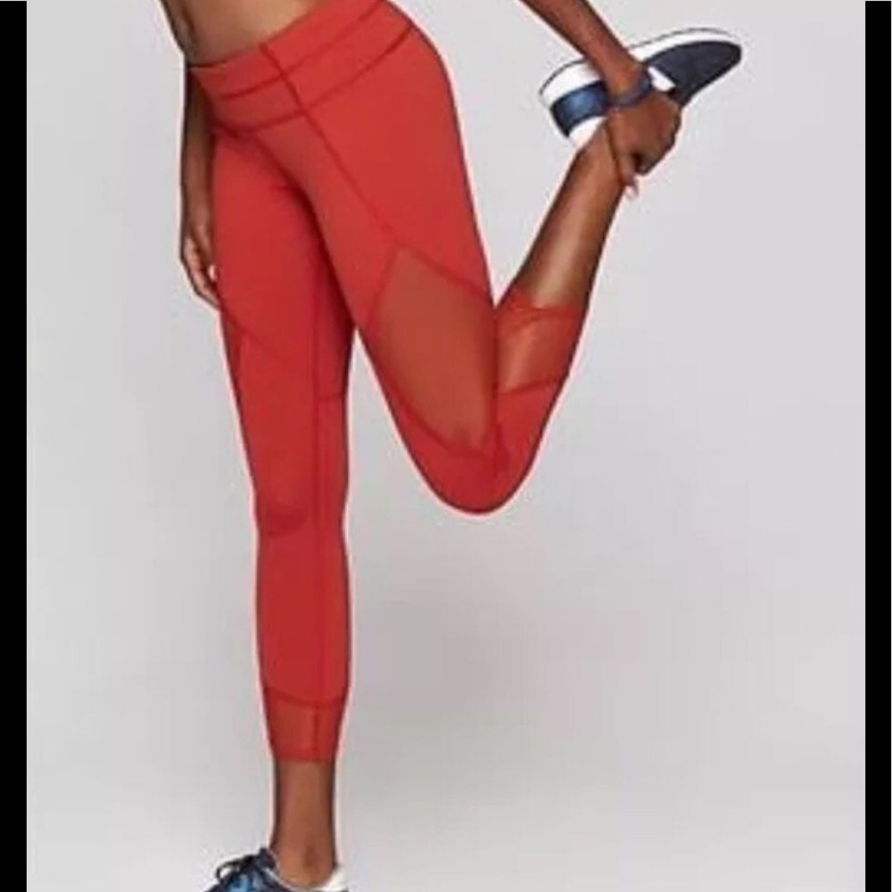 NWT Athleta Aura Sonar Capri Size S